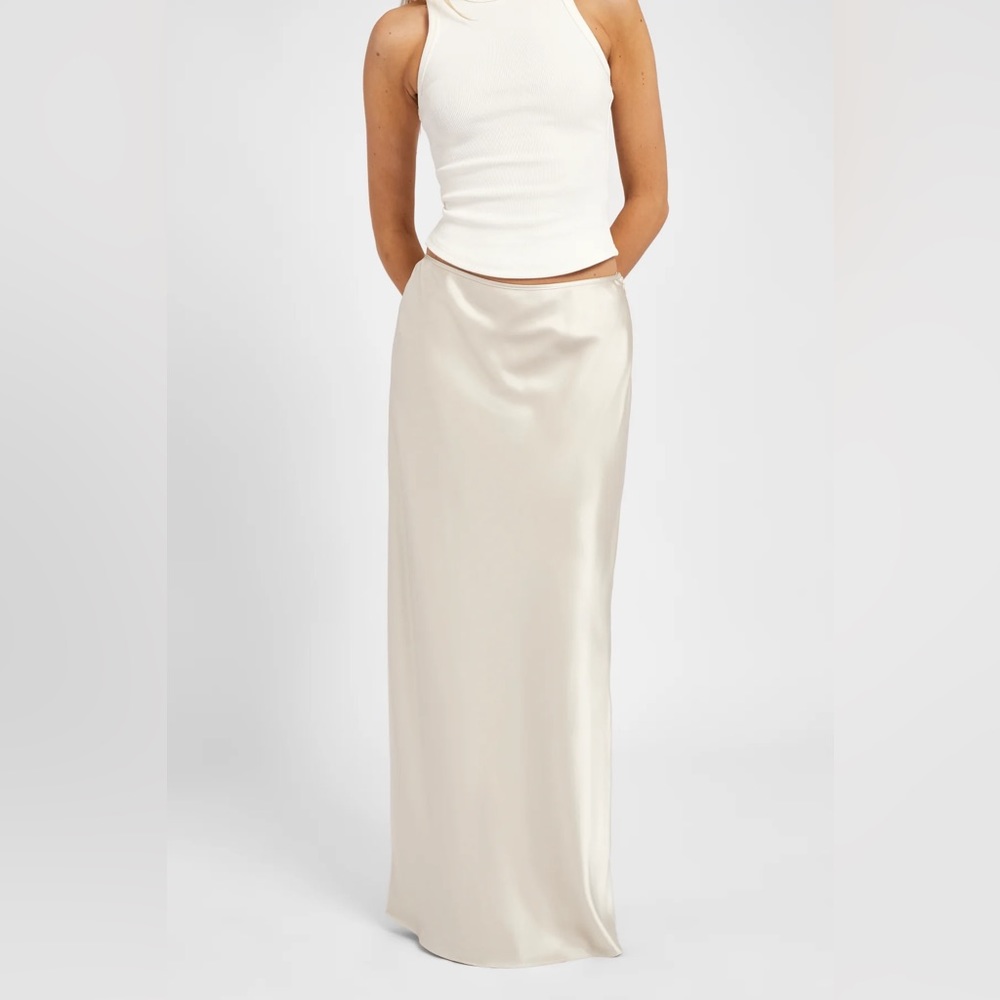 BOA SATIN MID RISE MAXI SKIRT - Picture 6 of 6